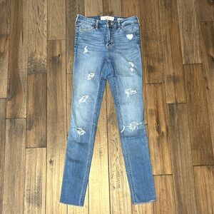Hollister High Rise Super Skinny Jeans